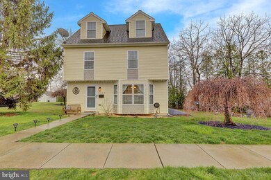 3828 Raymond St, Reading, PA 19605 - photo 3