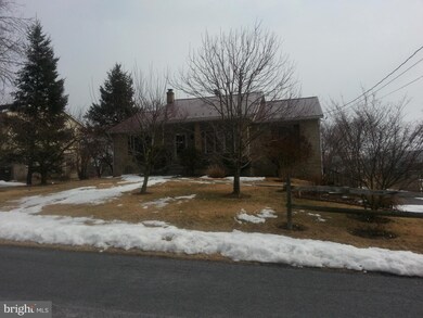 4170 Ricklyn Dr, Chambersburg, PA 17202 - photo 2