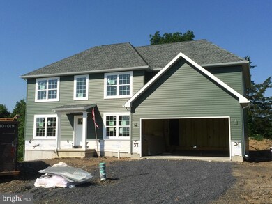 1356 Emilys Ct, Greencastle, PA 17225 - photo 2