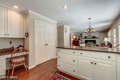 1204 Old Stable Rd, McLean, VA 22102 - photo 6