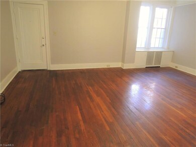 828 N Elm St unit D1, Greensboro, NC 27401 - photo 3