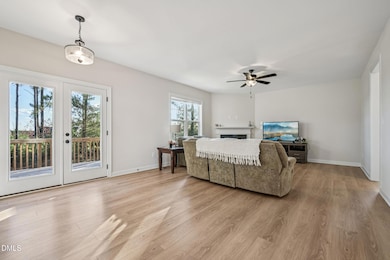 6-web-or-mls-Fescue-S1111-006