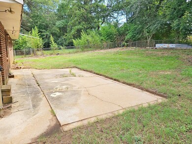 106 Pinecrest Dr, Americus, GA 31709 - photo 3