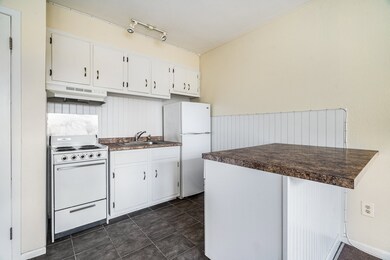 18 Fairfield Ave unit 7, Norwalk, CT 06854 - photo 4