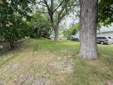 150 Monroe St, Manistee, MI 49660 - photo 3