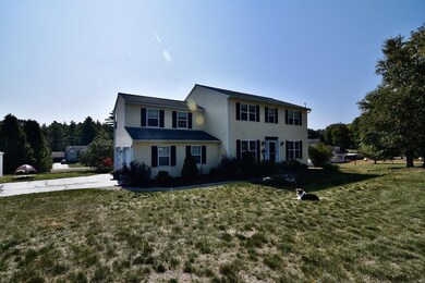 26 Oxford Dr, Saratoga Springs, NY 12866 - photo 2