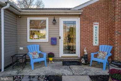 302 E 6th St, Boyertown, PA 19512 - photo 4