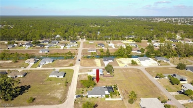 3021 NE 4th Place, Cape Coral, FL 33909 - photo 7