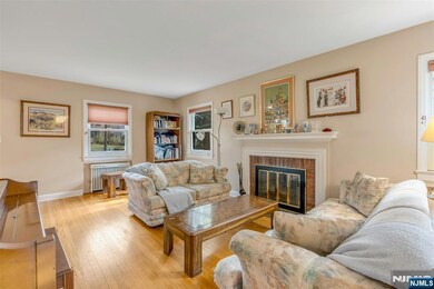 1106 Bromley Ave, Teaneck, NJ 07666 - photo 5