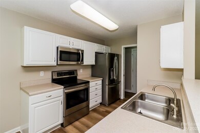 1640 Brookgreen Ave, Statesville, NC 28677 - photo 4