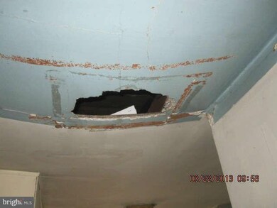 4130 Edmondson Ave, Baltimore, MD 21229 - photo 7