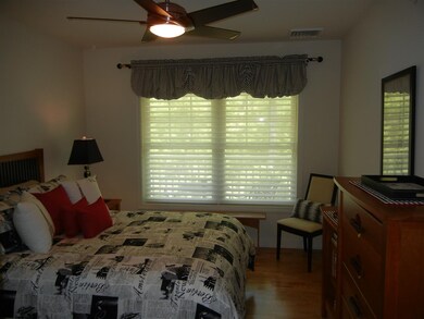 65 Hawthorne Dr unit 320, Bedford, NH 03110 - photo 4