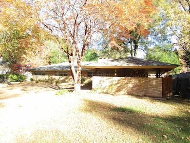 244 S Grove Park Rd, Memphis, TN 38117 - photo 3