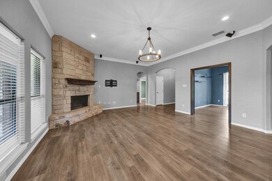 105 Oakbend Ct, Weatherford, TX 76088 - photo 6