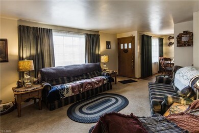 1462 S 13th St, Coshocton, OH 43812 - photo 3