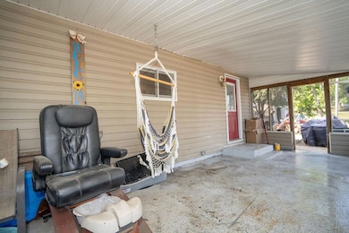 115 Railroad St, Kellogg, IA 50135 - photo 6