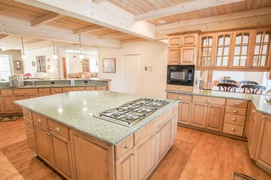 6 Kitchen (3)