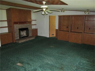 13010 Indian Ridge Dr, Old River-Winfree, TX 77535 - photo 2