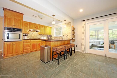 5 Oakland St, Matawan, NJ 07747 - photo 3