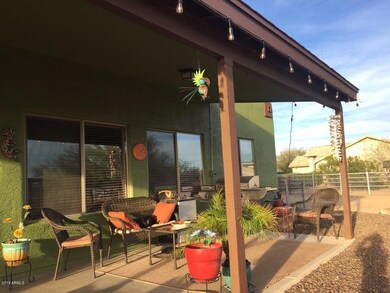 10th street Patio