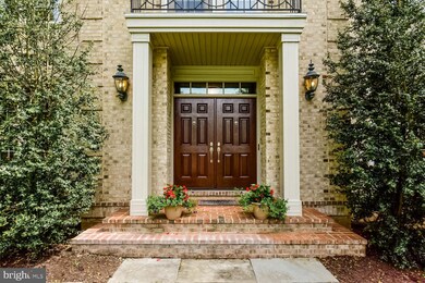 10650 Chadwell Ct, Great Falls, VA 22066 - photo 2