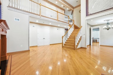 77-16 Kew Forest Ln, Flushing, NY 11375 - photo 4