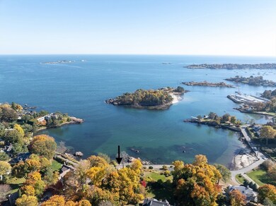 10 Crowninshield Rd, Marblehead, MA 01945 - photo 4