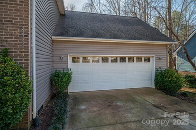 8830 Shepherd Ct, Connellys Springs, NC 28612 - photo 5