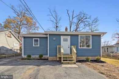 1821 Keymar Rd, Edgewater, MD 21037 - photo 2