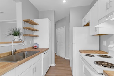 2221 Chatelain -Tidalcreekphoto- (11) -
