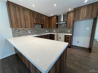 810 W Cancun St, Weslaco, TX 78599 - photo 5