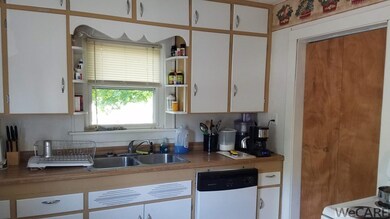 207 Turner Ave, Ada, OH 45810 - photo 2