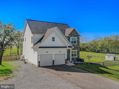 84 Triple Crown Ct, Kearneysville, WV 25430 - photo 2