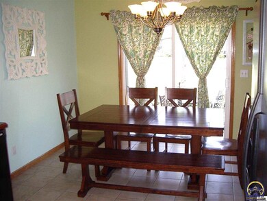 3320 SW 46th St, Topeka, KS 66610 - photo 3