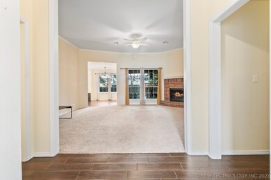 210 W Durham Place, Broken Arrow, OK 74011 - photo 4