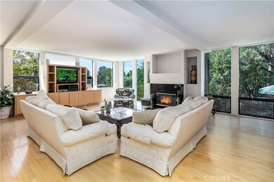 5176 Llano Dr, Woodland Hills, CA 91364 - photo 5