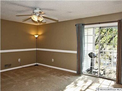 8 Players Cir, Tinton Falls, NJ 07724 - photo 4