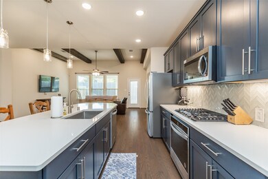 5132 Aedan Oak St, Houston, TX 77018 - photo 7