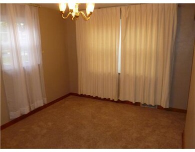 Dining Room. Entertain guests in the dining room t