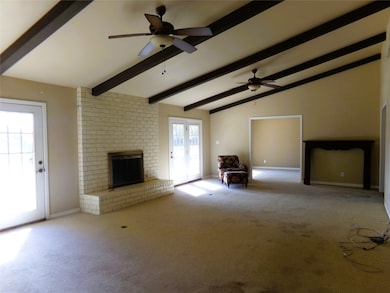 605 S Summit St, Weimar, TX 78962 - photo 6