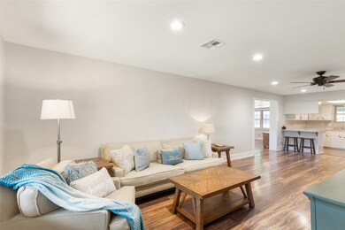 13702 Calhoun Rd, Conroe, TX 77302 - photo 6