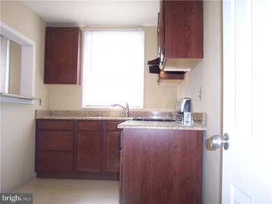 632 Briarcliff Rd, Upper Darby, PA 19082 - photo 6