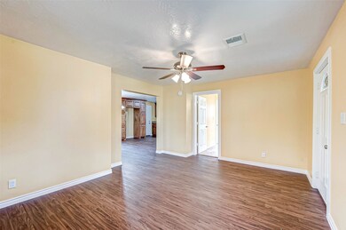101 Oddo St, Houston, TX 77022 - photo 6