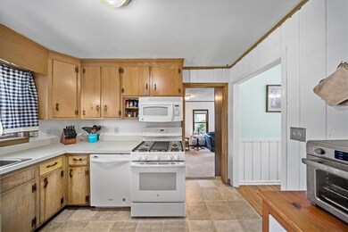 8612 Riggs St, Overland Park, KS 66212 - photo 6