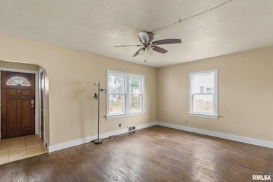 542 21st Ave, Moline, IL 61265 - photo 3