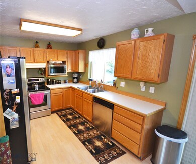 1109 Biehl Dr, Belgrade, MT 59714 - photo 6