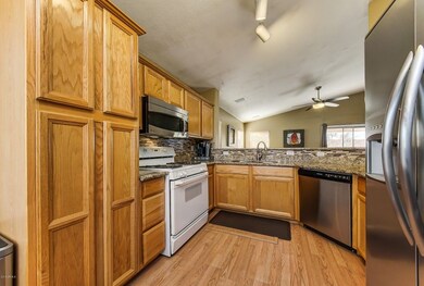 105-Kitchen_1