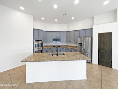 7939 W Imperial Eagle Ct, Tucson, AZ 85757 - photo 2