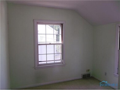 3839 Wallwerth Dr, Toledo, OH 43612 - photo 6