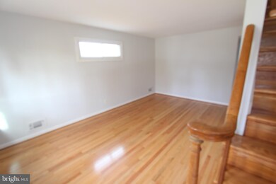 9815 Monroe St, Cockeysville, MD 21030 - photo 7